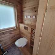 Montage - Foto 14 &middot; WC mit Parkett verkleiden